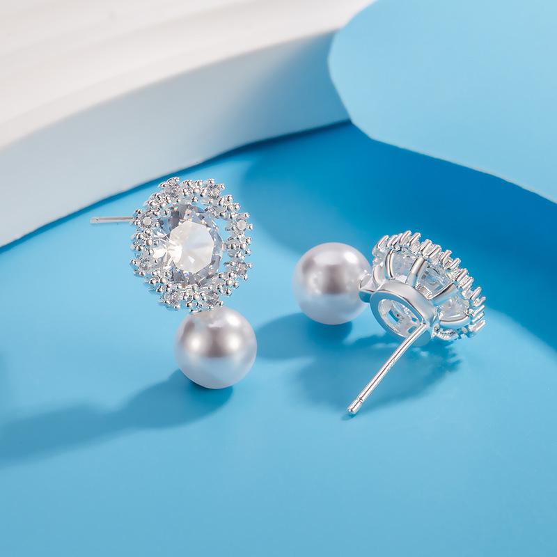 Crystal Snowflake Pearl Earrings: Exquisite Autumn/Winter Luxury, Versatile Women's Jewelry