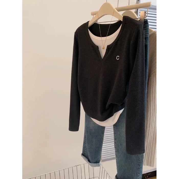 T-shirt a maniche lunghe patchwork bicolore a contrasto per donna, nuovi stili primavera e autunno, snellenti e valorizzanti, base per ragazza alla moda, top di nicchia