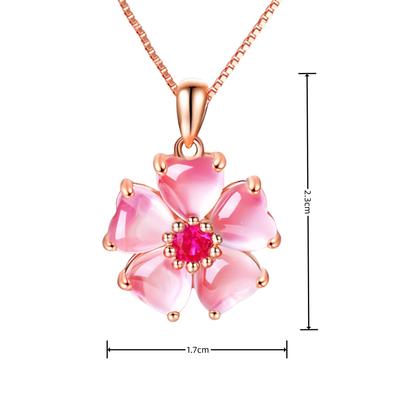 Pendente a Forma di Cuore in Quarzo Rosa con Fiori di Pesco e Diamanti Rosa