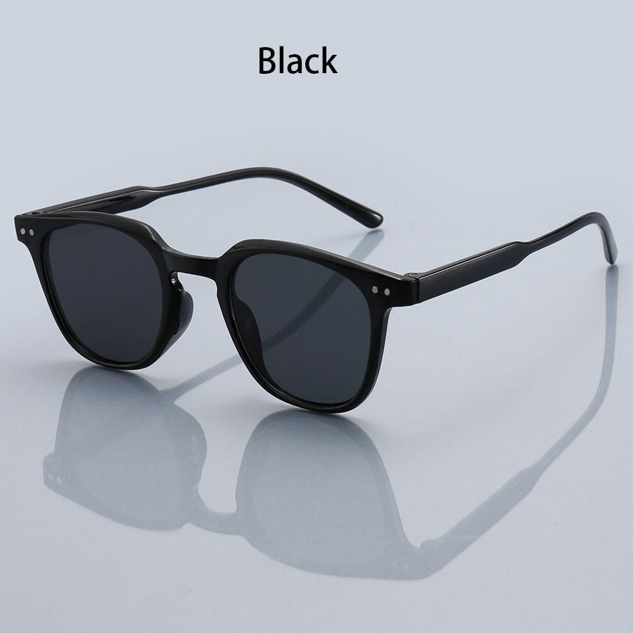 

Fashion Small Round Unisex Women s powder blusher Gradient pink lenses Sunglasses Women Men Classic Metal decoration Sunglasses