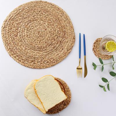 Handwoven Calabash Grass Trivet Coaster Heat-Resistant Placemats for Kitchen Dining Rustic Table Protector for Pots Pans Cups Versatile Home Decor