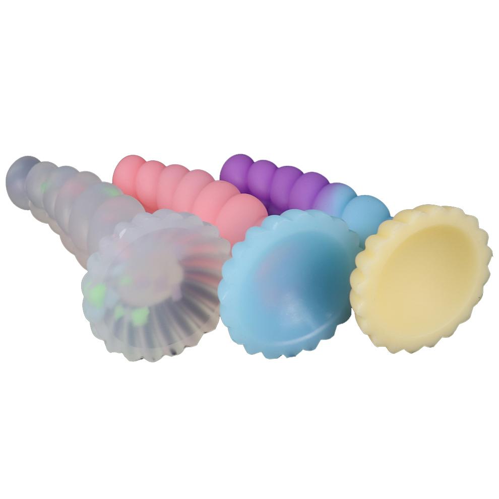 Niedlicher weicher Dildo weiblicher Masturbator Sexy Spielzeug Gefühl realistischer Penis Silikon Saugnapf Dildos Frauen