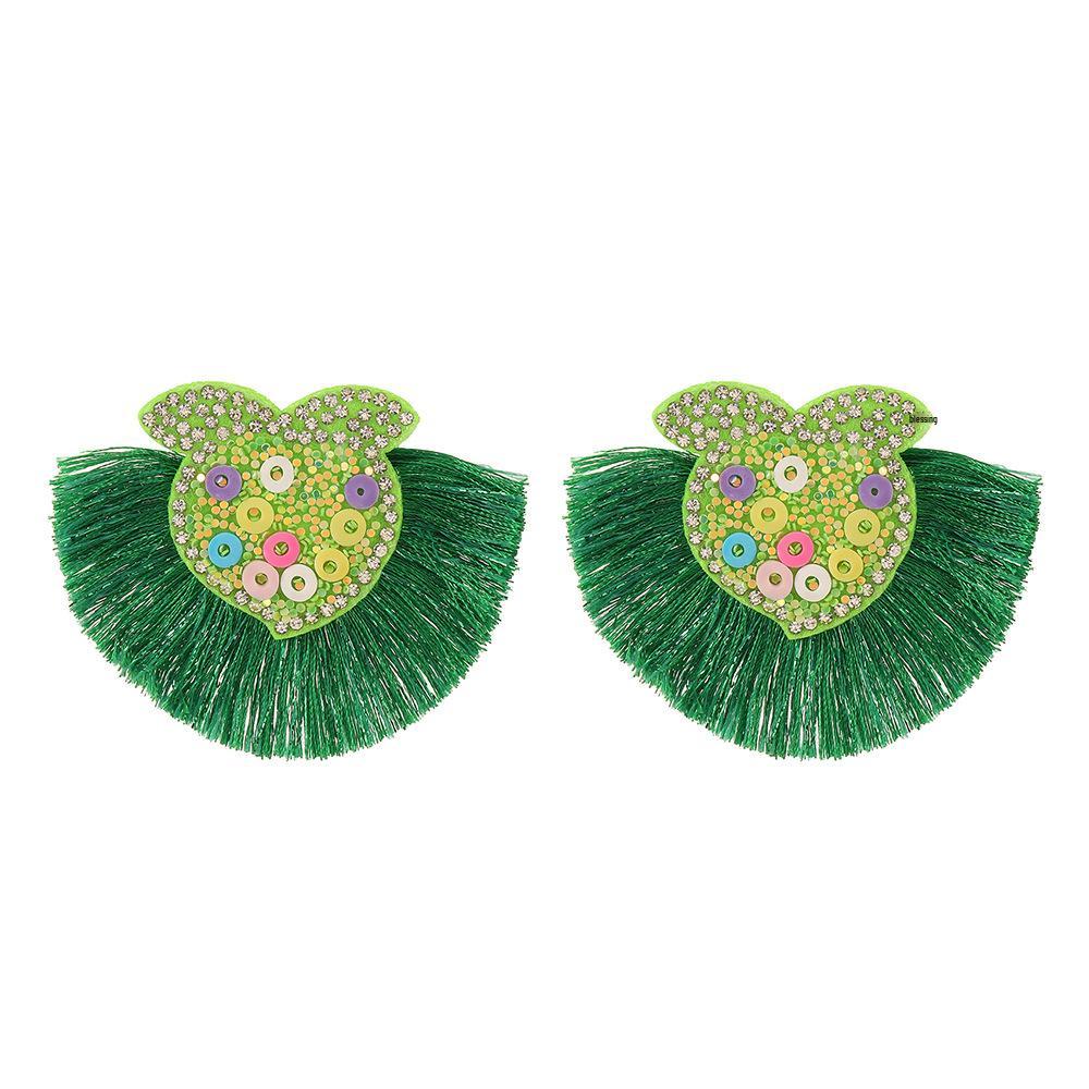 Chic Reflective Sequin Heart Dangle Earrings - Childlike Nightclub Fashion with Ear Hooks