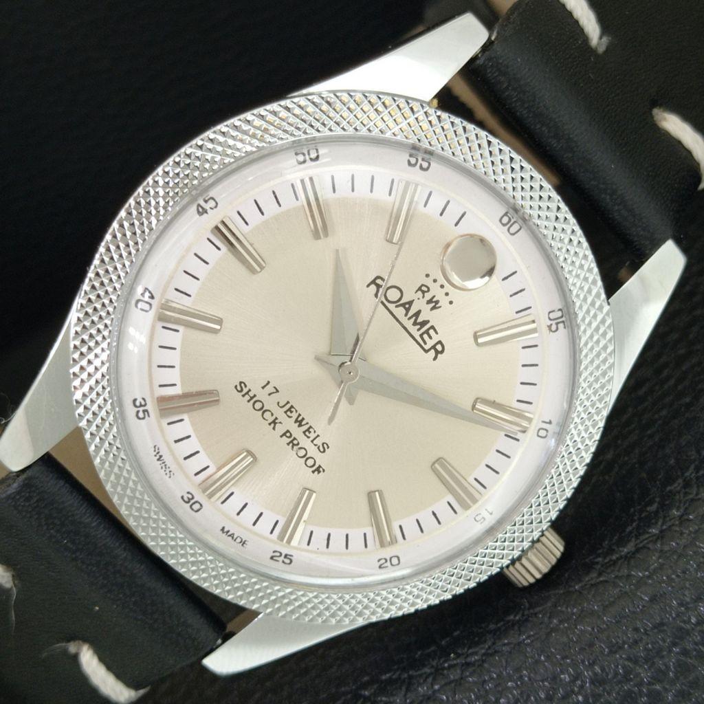 

SWISS VINTAGE HAND-WINDING MENS REFURBISHED SILVER COLOR DIAL WATCH a707198-1