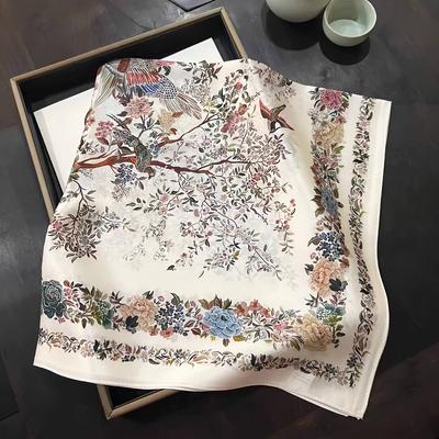 Nouveau Foulard Bandana Bandeau pour Femmes Fleurs Vintage Luxe Été Plage Carré Coton Mouchoir Bohème Accessoires pour Fille