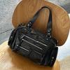 Street Trend Women's Shoulder Bags, Fashi Rivet Large capacity Motorcycle Handbags, New Commuter Crossbody Tote Bag Daily Wear