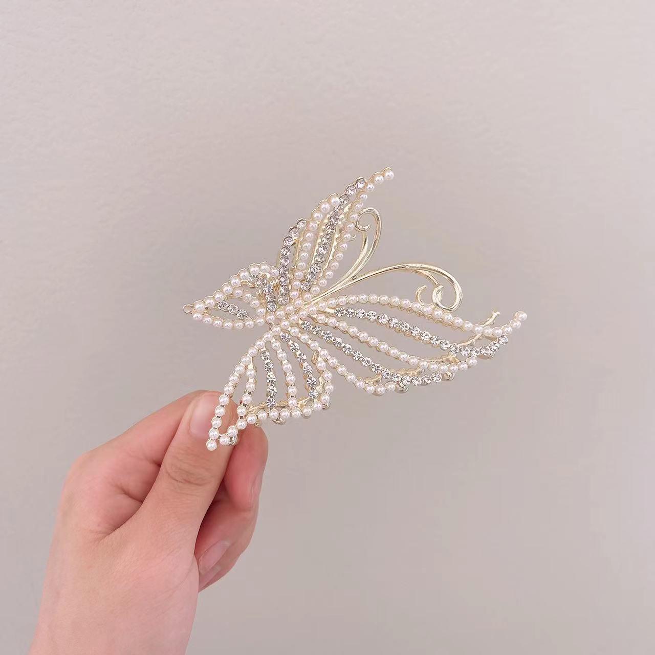 

2022 Trendy Shark Butterfly Hair Claw Clip - Non-Damaging Headwear