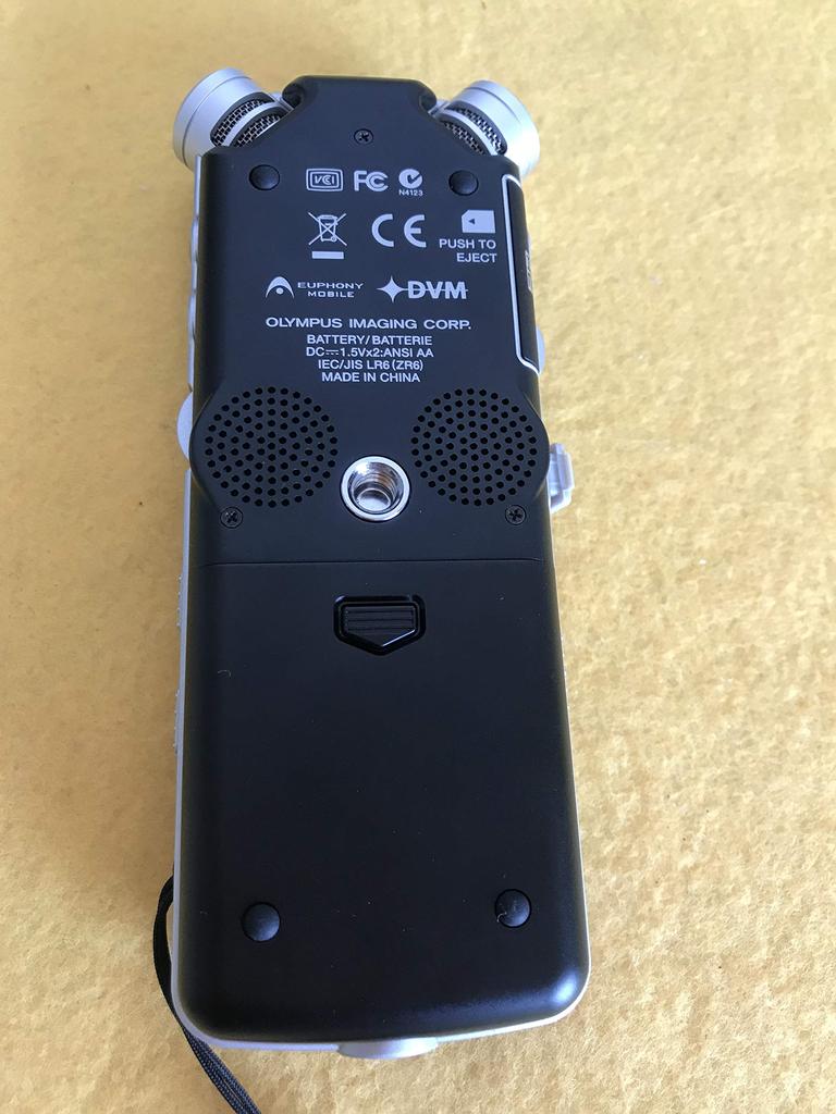 OLYMPUS Linear PCM Recorder LS-10