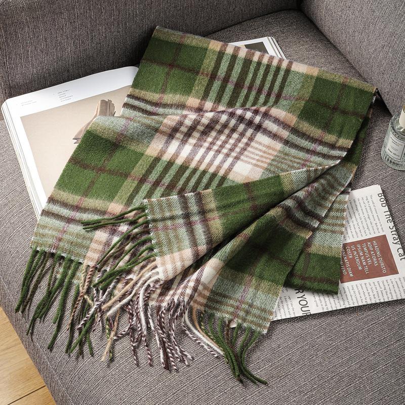 Autumn and Winter Scarves 100% Lamb Wool Scarves Plaid Scarves Unisex Fringed Warm Scarves