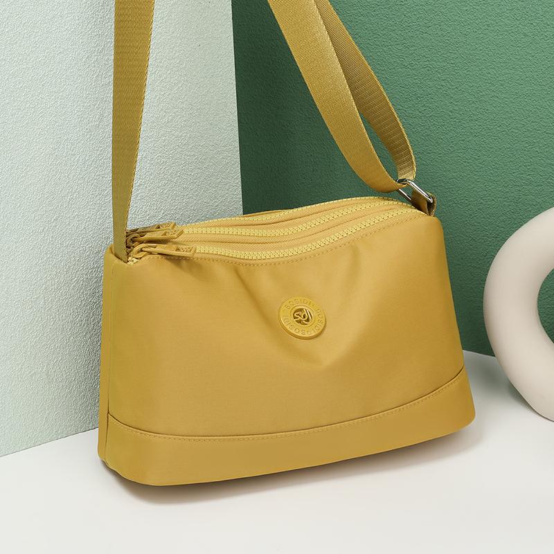 Sac à bandoulière en nylon imperméable multicouche pour femme