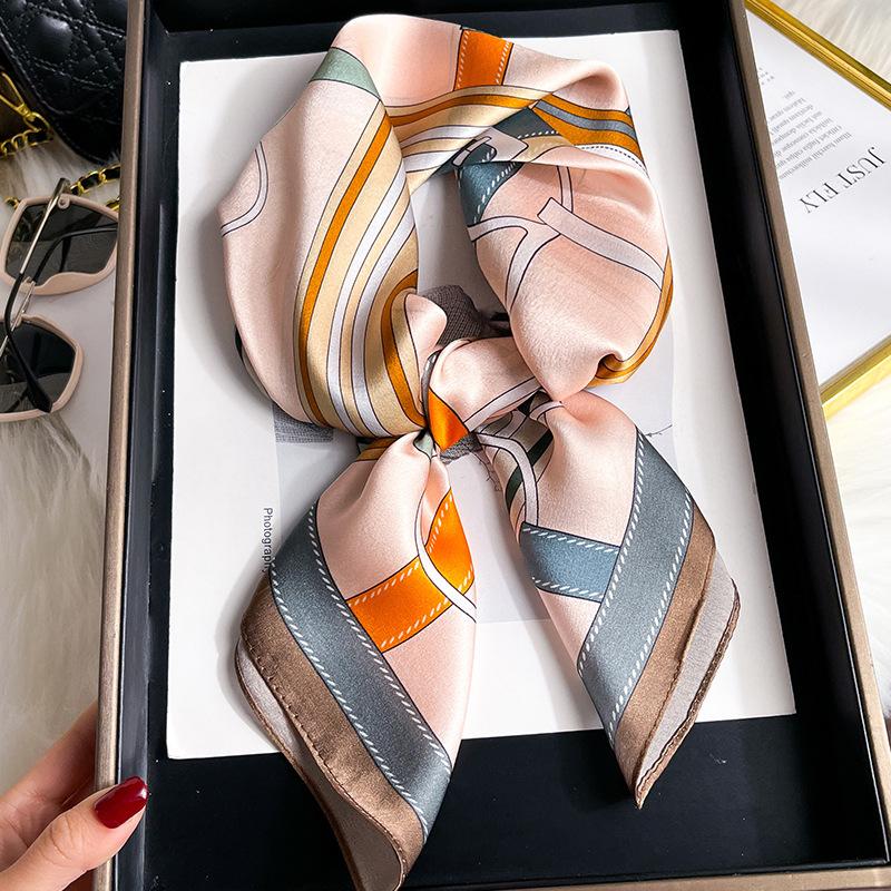 

100% Silk Scarf Women Shawls Wraps 68cm Foulard Scarves Pashmina Female Hijab Bandana bufanda Poncho Square Kerchief Écharpes Real Silk 68x68cm