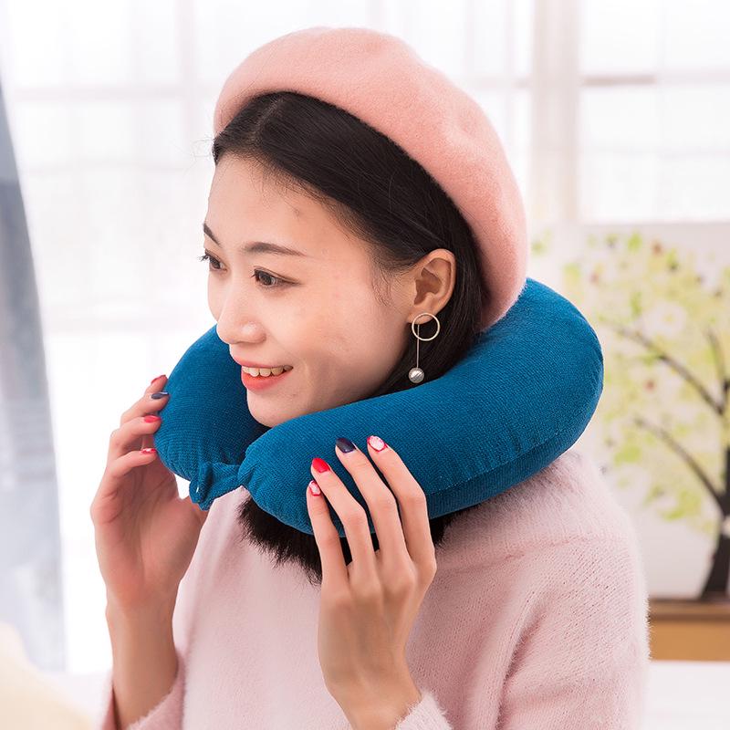 Solid Color U-Shaped Plush Travel Pillow - Memory Foam Neck Support with Logo Button, Ideal for Company Gifts