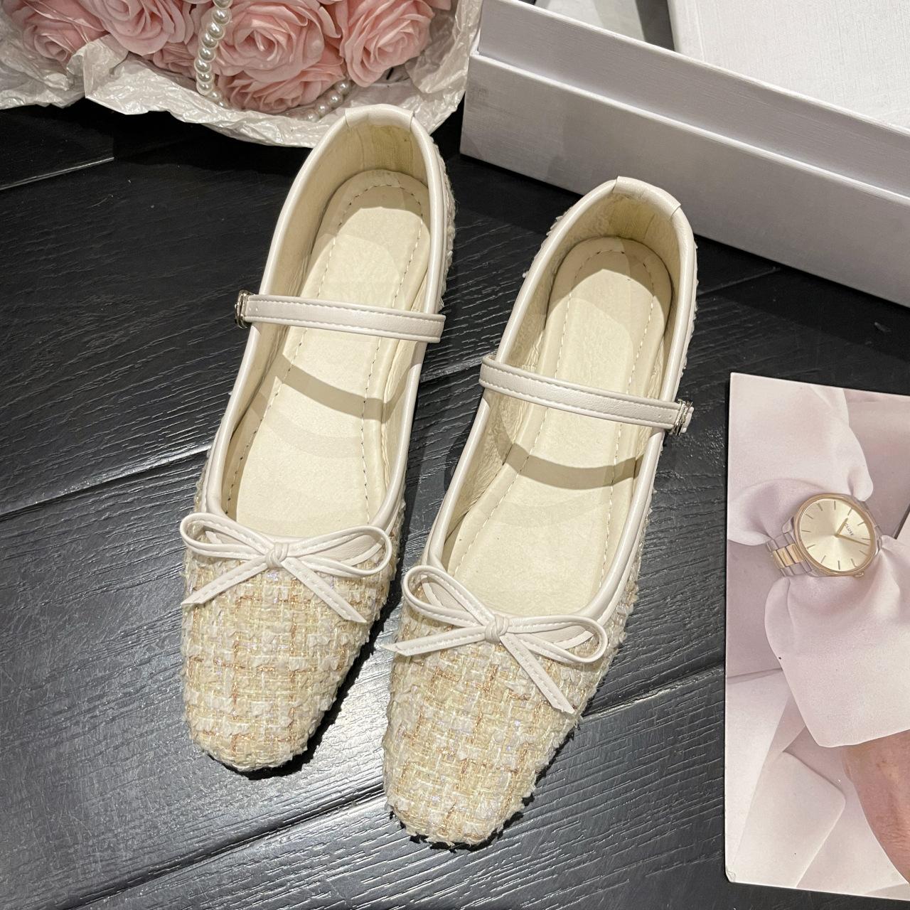 

Корейский стиль Модные туфли Мэри Джейн на плоской подошве для женщин 2024 года Новые женские туфли с бантом на мелкой мягкой подошве Zapatos De Mujer 35 бежевый