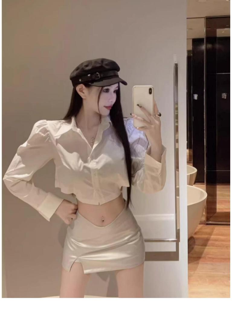 Spicy Girl V-Waist High-Waisted PU Leather Bodycon Mini Skirt With Side Slit - Hong Kong Style