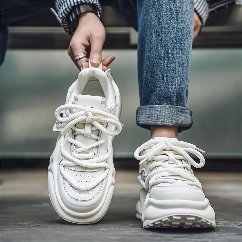 New Exquisite Men's Sneakers Fashion Trend Versatile Casual Board Shoes Thick Soled Height Increasing Breathable Running Shoes