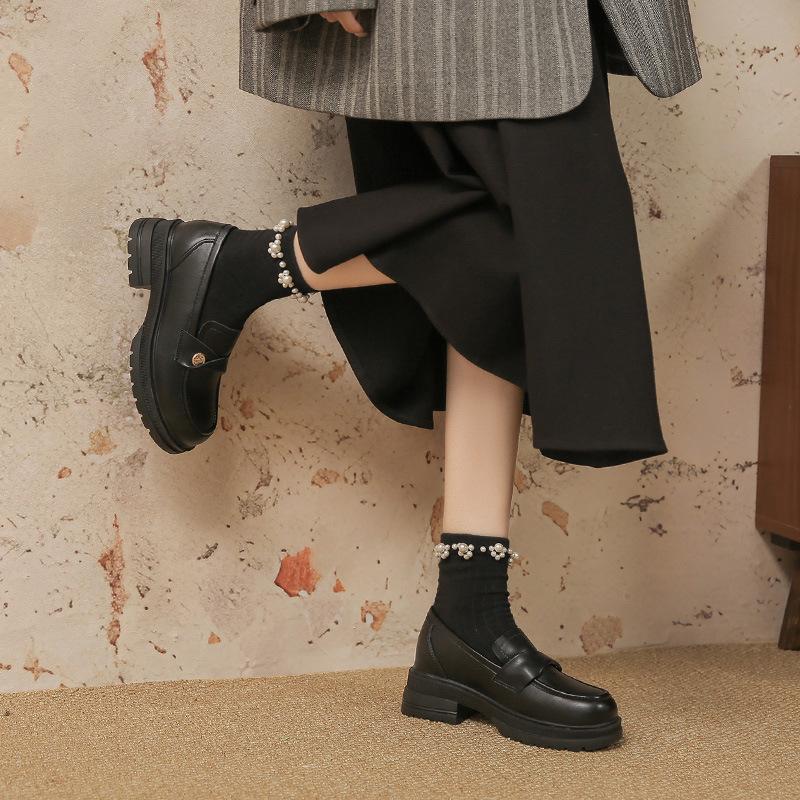 

Маленькие золотые монеты ~ внутренние увеличительные туфли из кожи женские 2024 года новые черные матовые туфли на толстом каблуке женские однопедальные туфли. 40 чёрный