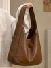 Soft Leather Bucket Tote Bag - Autumn/Winter Edition for College Students and Commuters