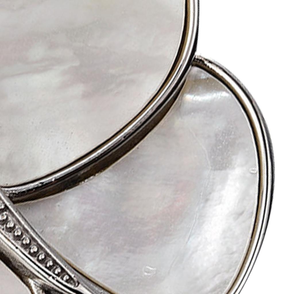 Dekorative Brosche aus Metall Insektenform Modische Brosche Anstecknadel Kleidung Taschenornament für Damen Silber