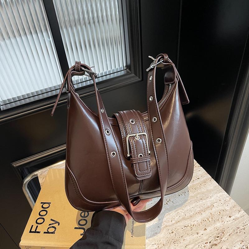 Retro trendy casual armpit bag women's spring new fashion saddle bag commuting to work versatile shoulder bag