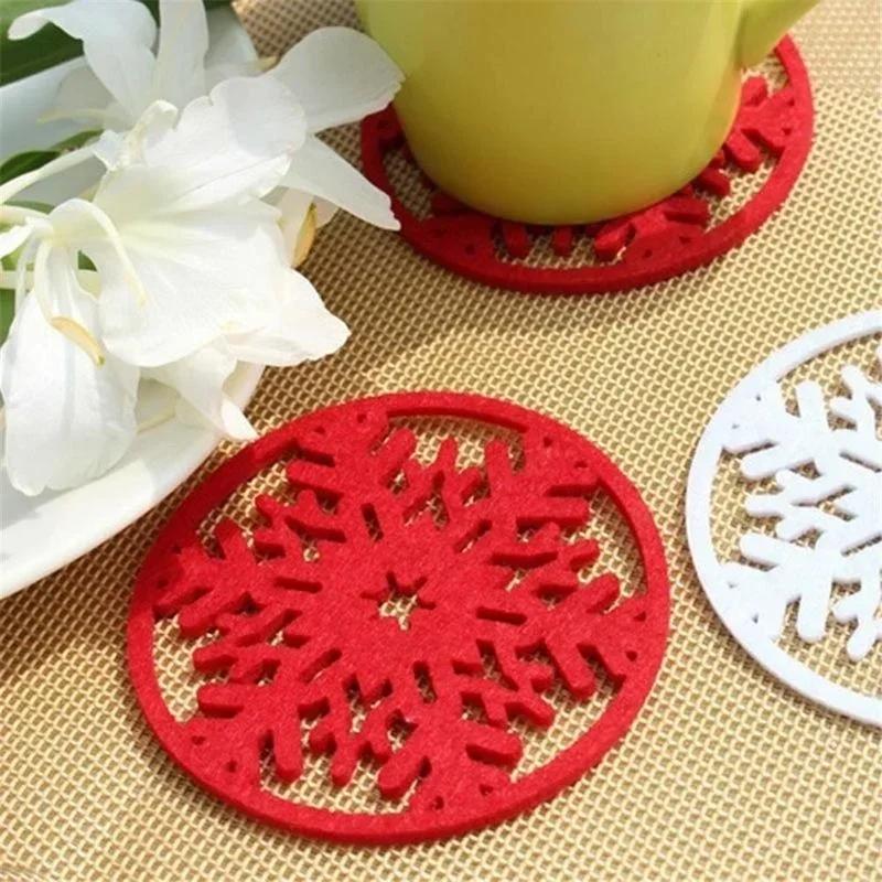 1pcs Cup Mat Merry Christmas Decorations Snowflakes Cup Mat Non-woven Fabric Dinner Party Dish Tray Home Table Decoration