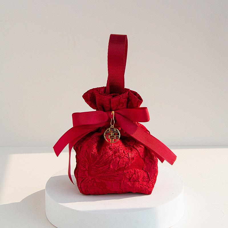 Luxury Chinese Wedding Candy Bags & Handheld Boxes - High-Value Party Favors