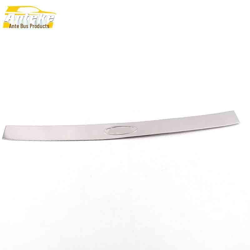 VV7 Front Grille and Hood Anti-Scratch Trim – Car Accessories and Bumper Protector