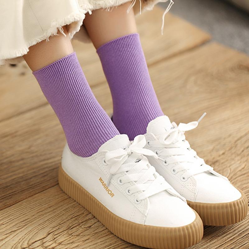 Chaussettes montantes en coton à rayures verticales de couleur unie vintage pour femmes, printemps et automne