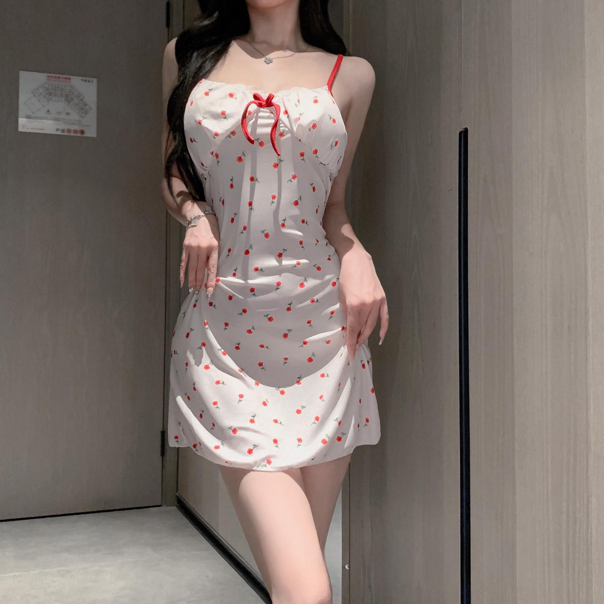 

Sexy pajamas small fresh with removable chest pad floral pure desire wind thin suspender nightdress clothes women m( 40-55kg )