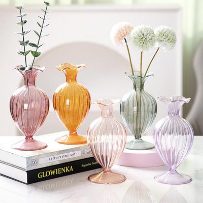 Retro French Embossed Glass Vase for Hydroponic Floral Decor - Clear Craftsmanship for Living Room and Dining Table