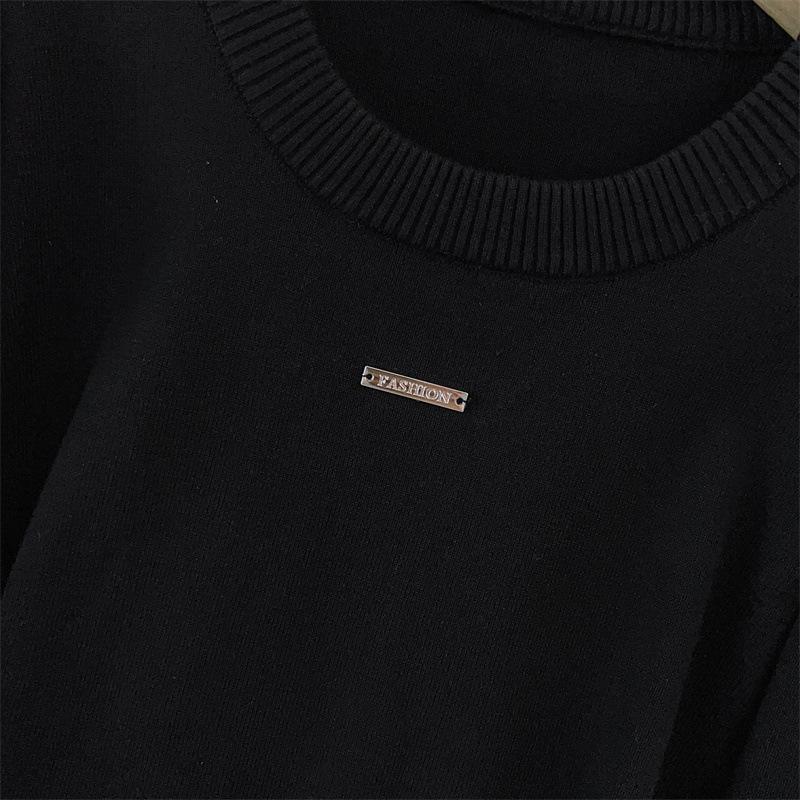 Plus Size Women's Loose Round Neck Sweater Dress: Bust 150/160 cm, Suitable for 200-350 jin. Style 8021