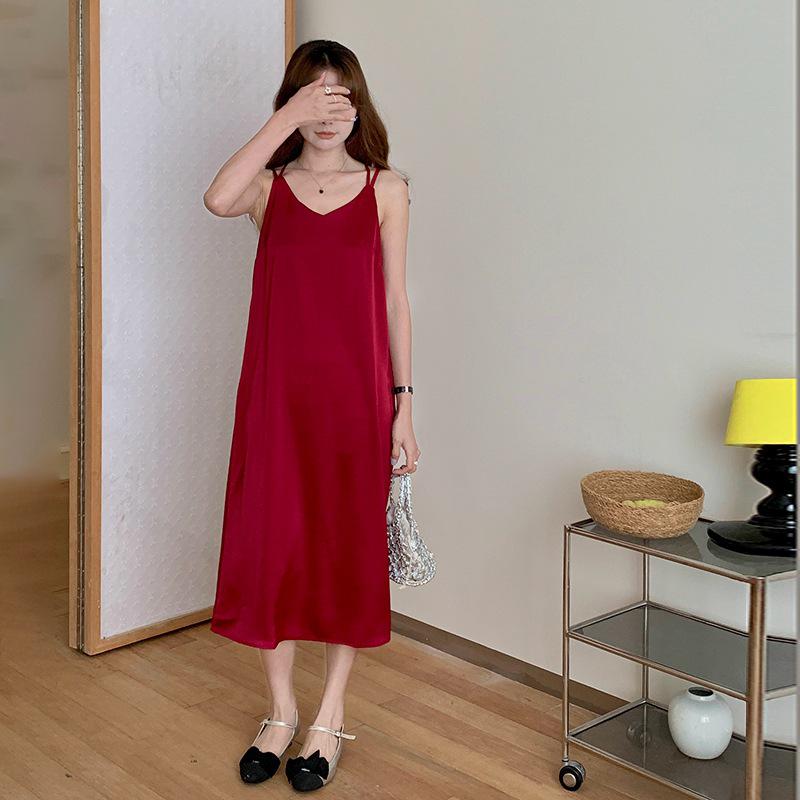 

Платье макси из искусственного шелка сатина с V-образным вырезом и бретелями-спагетти - Однотонное, Без рукавов, Элегантный дизайн для женщин L [85-100]