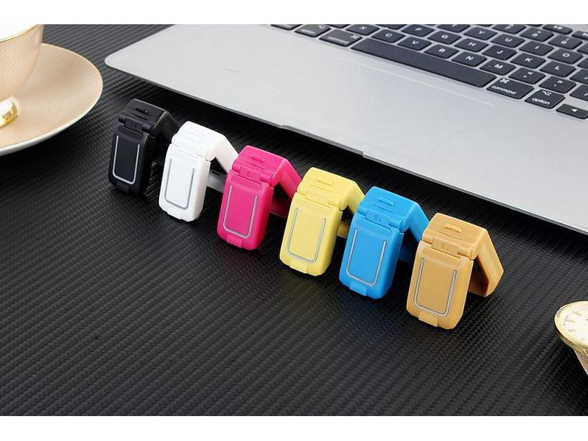 Kompaktes J9 Klapphandy: Mehrsprachiges Mini-Gerät mit Bluetooth und Magic Sound Funktionen