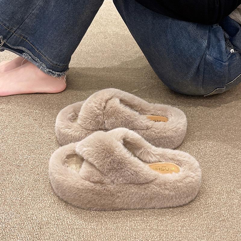 2024 autumn and winter new fluffy slippers women wear large size thick bottom plush office home versatile cotton slippers women