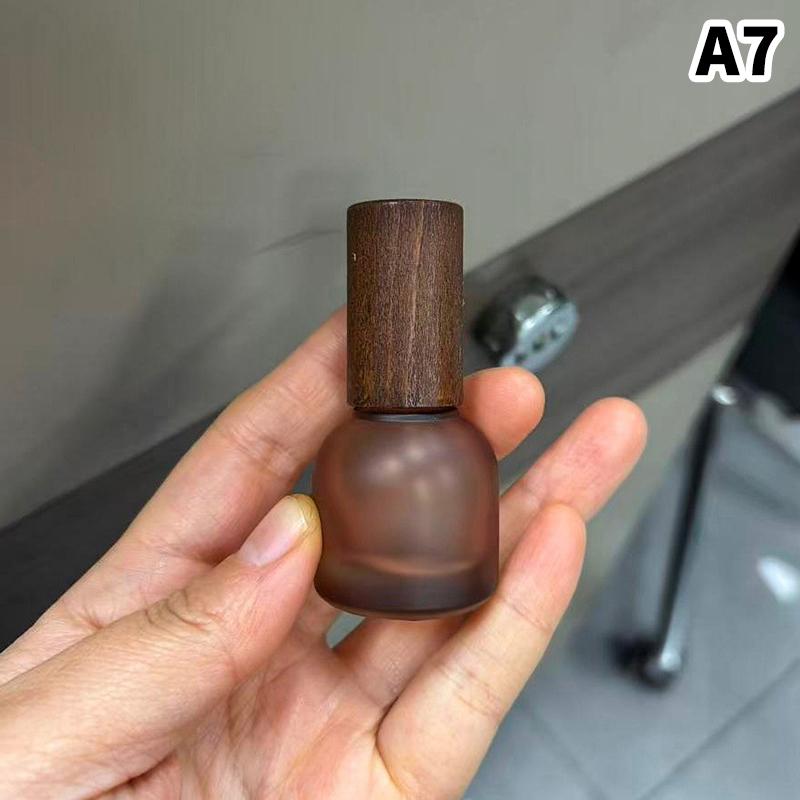 1pcs 10ml Glass Roller Bottle Perfume Roll On Bottle Mini Essential Oil Containers Sample Empty Bottle Travel Refill Vials