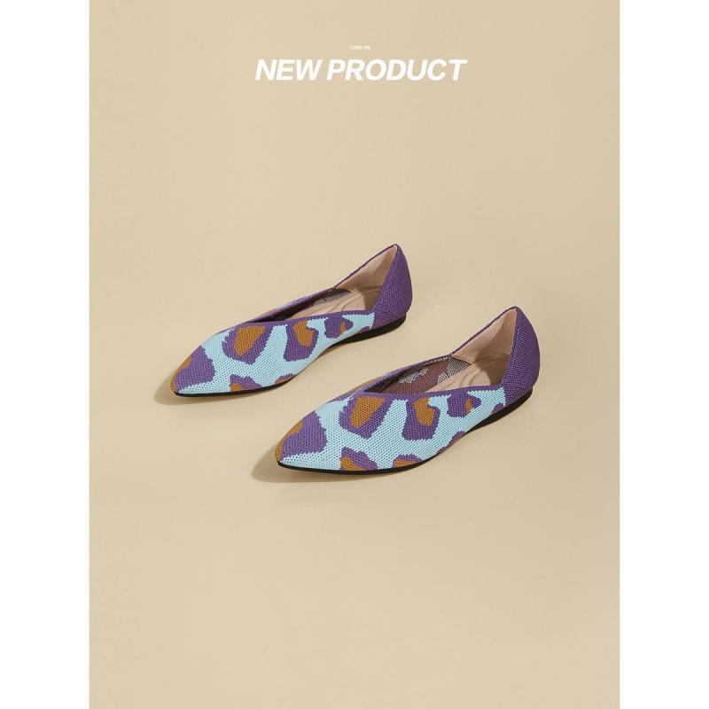 Flying Woven Pointed Single Shoes Large Size Women's Shoes Egg Roll Knitted Flat Bottom Soft Sole Breathable Woven Bean Shoes Spring and Autumn
