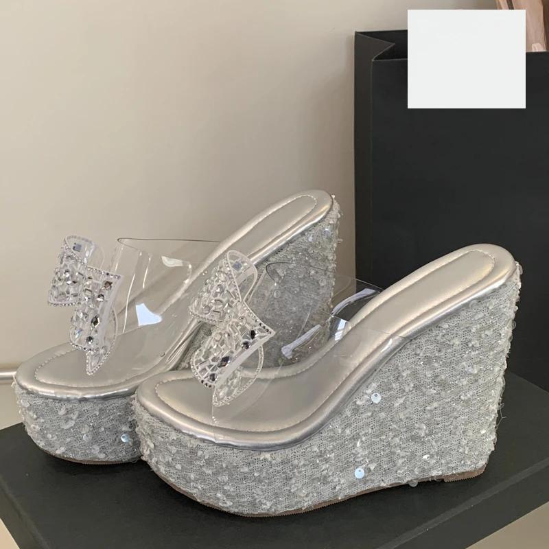 

Летние ПВХ прозрачные сандалии с бантом-бабочкой женские с открытым носком на платформе танкетке каблуке из ткани с пайетками вечерние туфли 35 серебряный