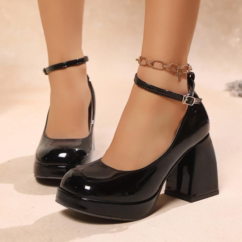 2025 Summer Fashion Ankle Strap Thick Sole High Heels  Round Toe Mary Jane Shoes New Women's Casual Wedding Bride Red High Heels