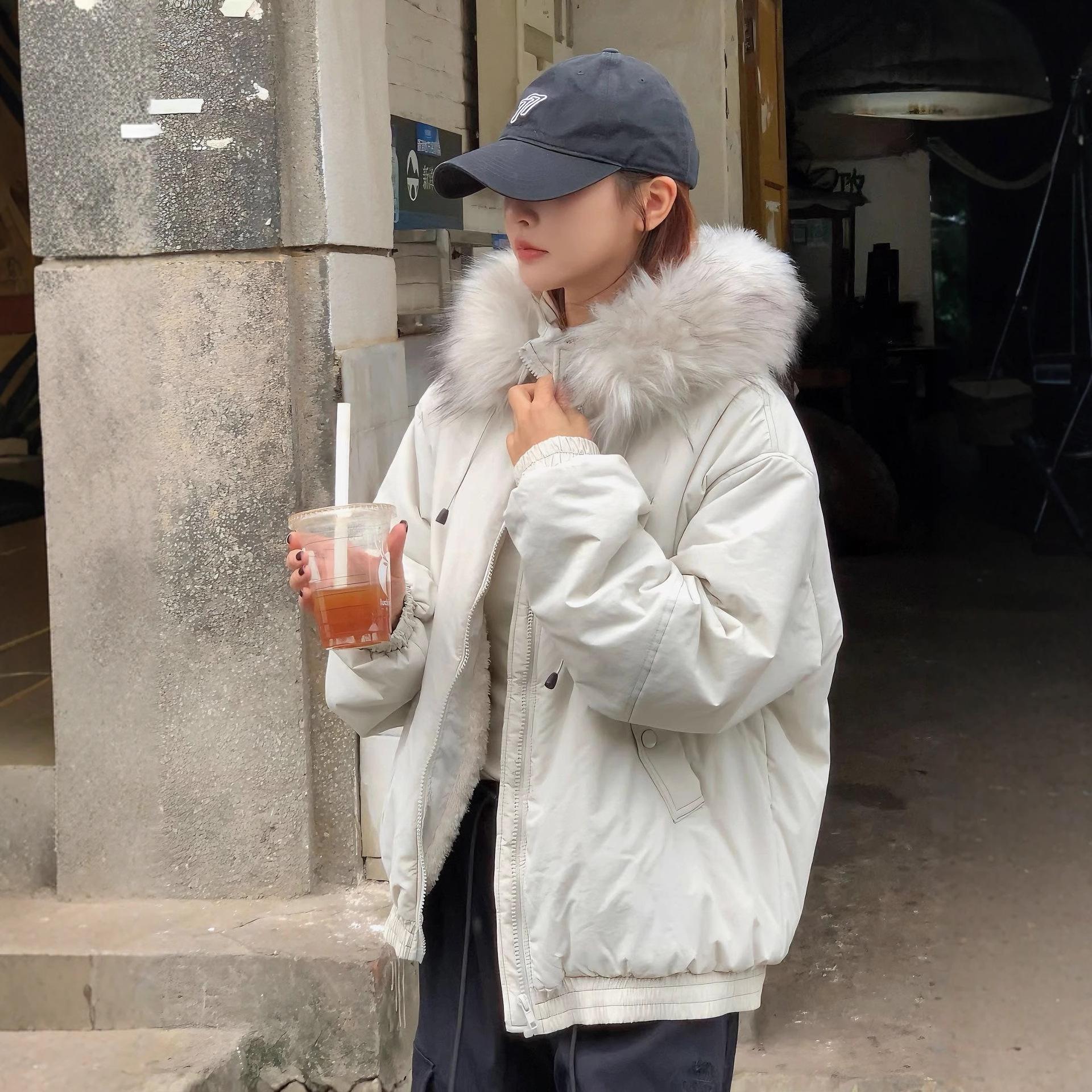 

Американский дизайн Пуховик Женский Зимний Новый Плюшевый Большой Меховой Воротник Хлопковая Куртка С Капюшоном Короткая XL грязно-белый