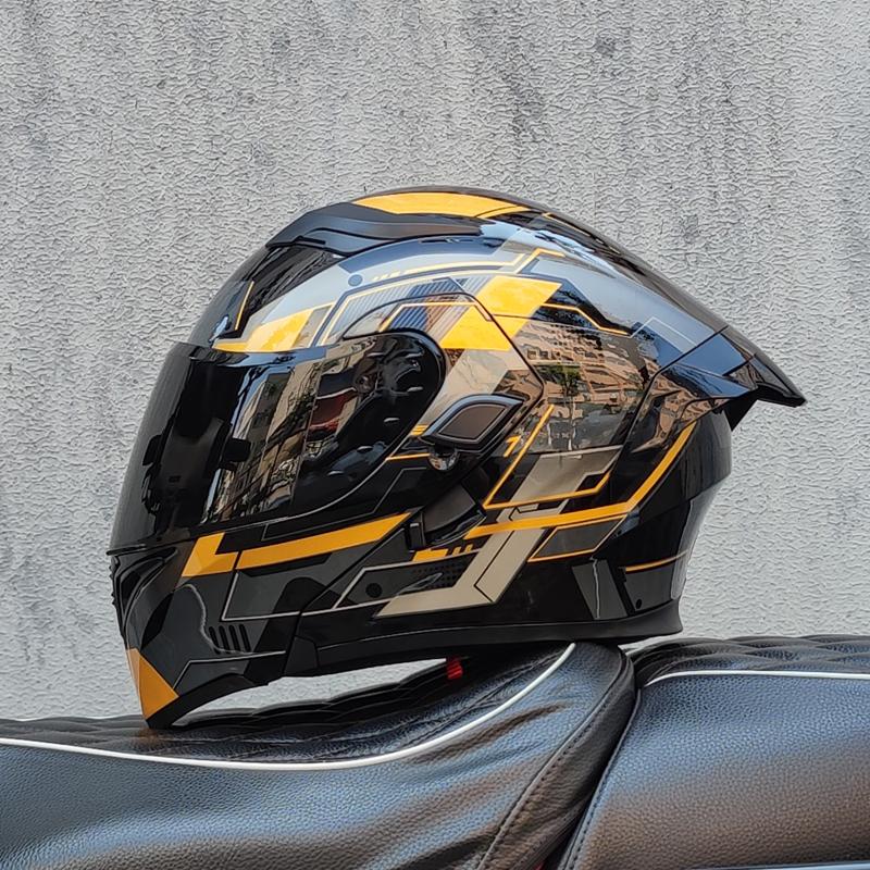 2024 New Motorcycle Helmet DOT Certified Double Lens Open Face Helmet Safety Modular Flipped Helmet with Sunshade