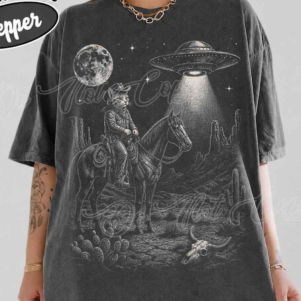 Cosmic Cat Western Shirt, Cat Cowboy Graphic Tee, UFO Desert Shirt, Vintage Sci Fi Tee, Space Western Shirt, Cat Cowgirl Aesthetic Gift