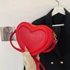 Modische Umhängetaschen in Herzform für Damen Neue einfarbige PU-Leder-Umhängetasche Lässige Damen-Handtaschen Designer-Taschen Qualität