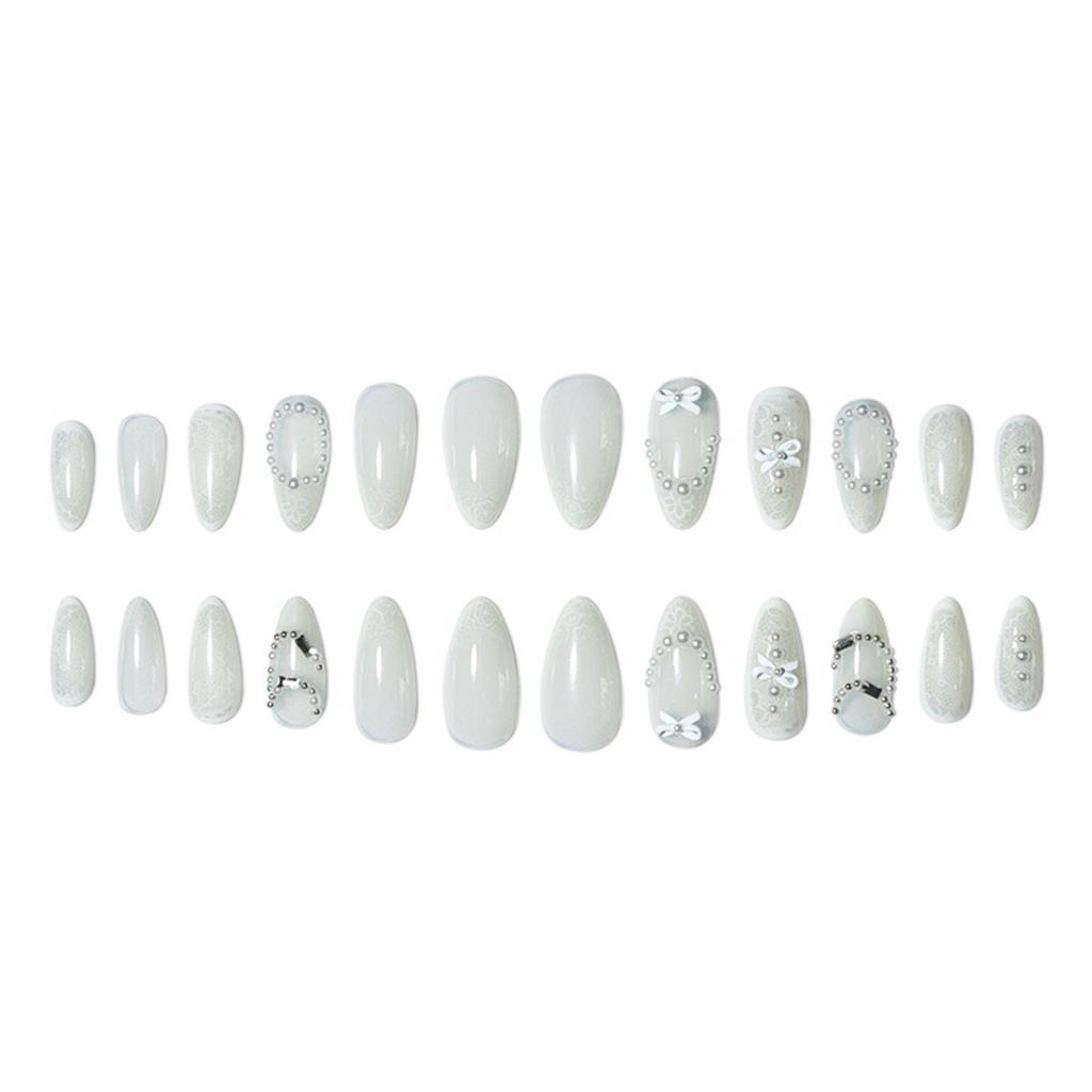 Lace Texture White Bows Pearl Rhinestone Fake Nails 24 Pieces Resin Material