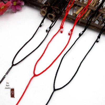 Neue Jade-Anhänger-Halskette mit 2 Perlen und Kordel