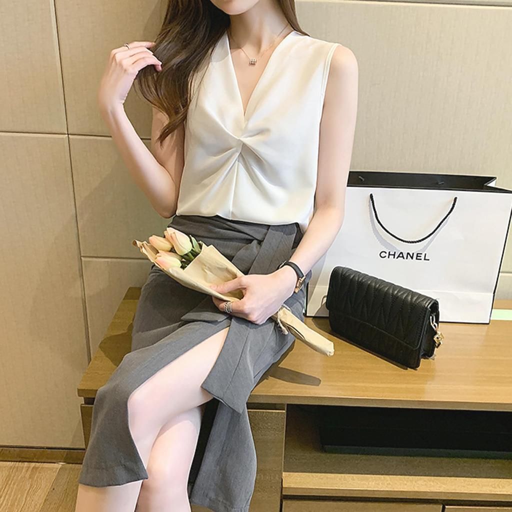 Blouses for Sleeveless Cut and Tank Summer Loose Office Cool To the Cool [SeiunAn] Women, Shirts, Tops, Summer, Chiffon, V-neck, Sewn, Neat, Top,