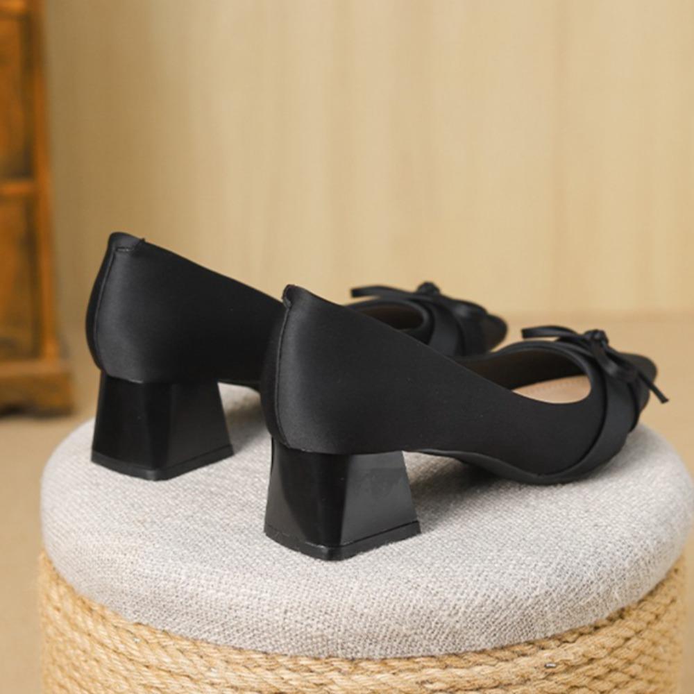 Black Heels Elegant Woman Heeled Shoes Show Thick Heel Pointed Women's Shoes 2026 New Bow Satin Middle Heel Single Shoes Women