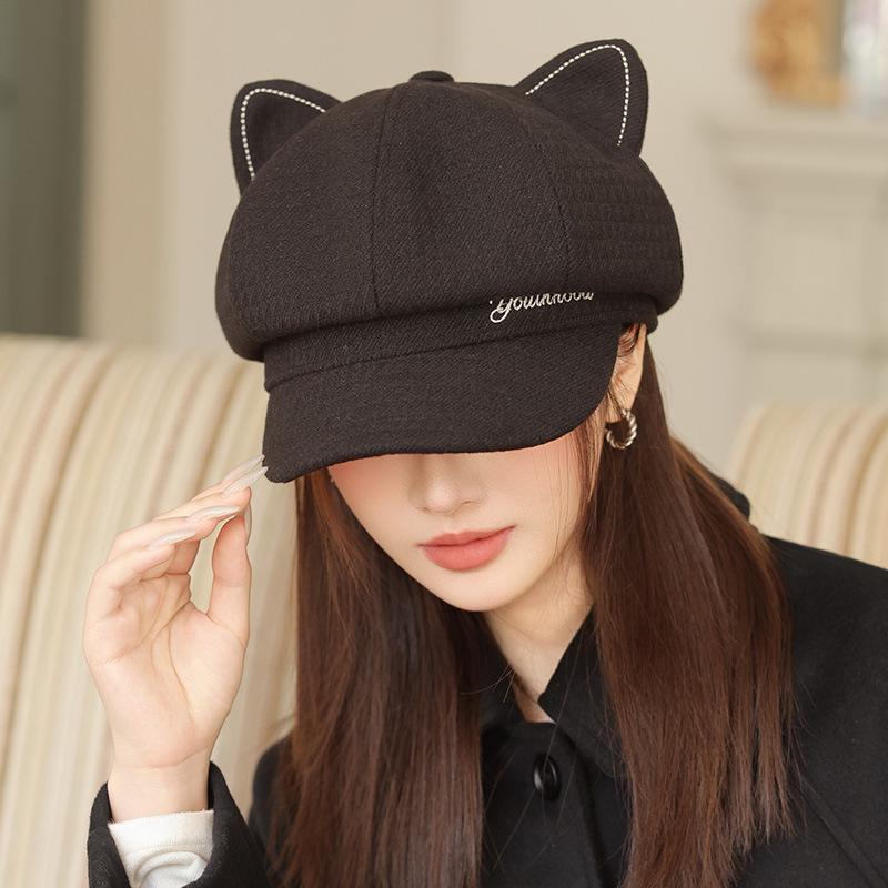 Retro Korean-Style Women's Beret: Octagonal Duckbill Hat with Cat Ears, Perfect for Autumn/Winter and Large Head Circumference