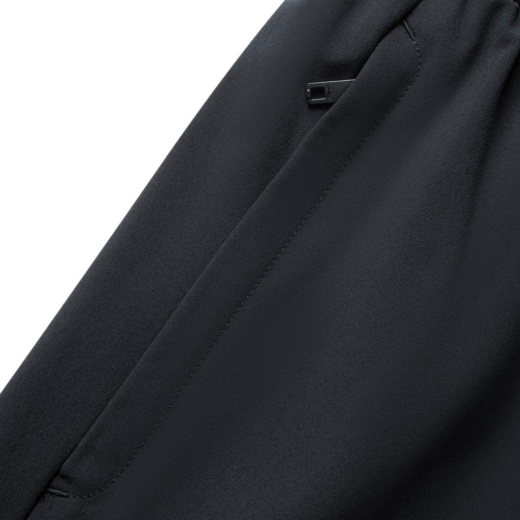 Li Ning Fitness Series Casual Minimalist Solid Color Sports Shorts Men Shorts Black AKSV525-6