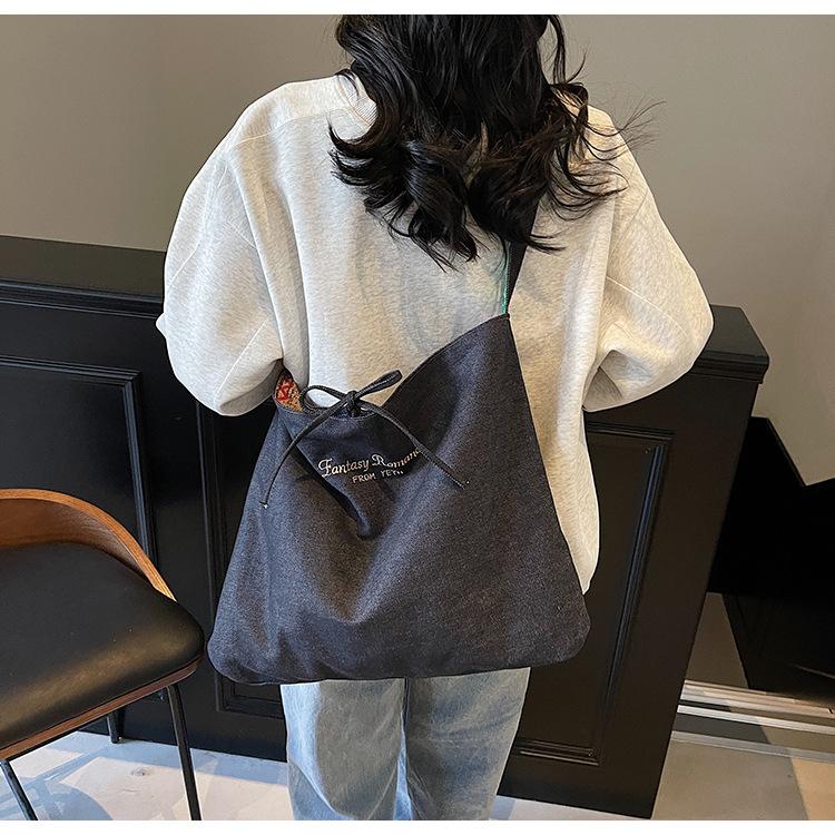 Spring and Summer Large-capacity Commuter Bag, Two-sided Back Tote Bag Women's Bag, New Niche Canvas Shoulder Bag