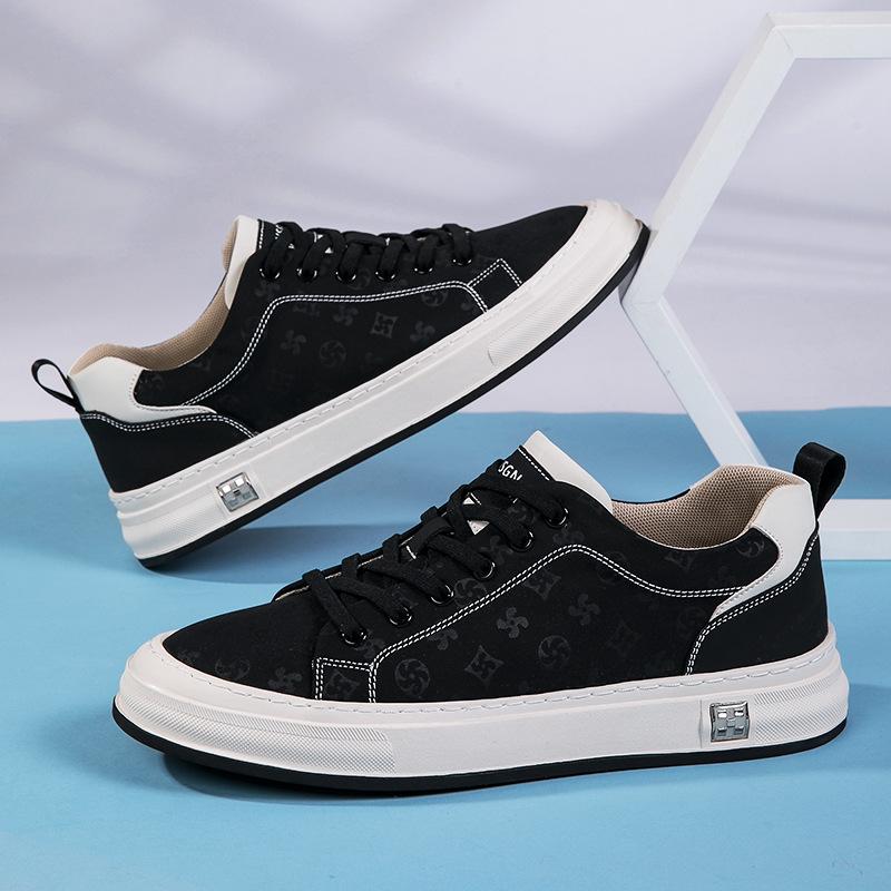 Herrenschuhe 2025 Frühling/Herbst neu lässig und bequem Jugend Koreanische Version Trend einfach rutschfest atmungsaktiv vielseitig Board-Schuhe