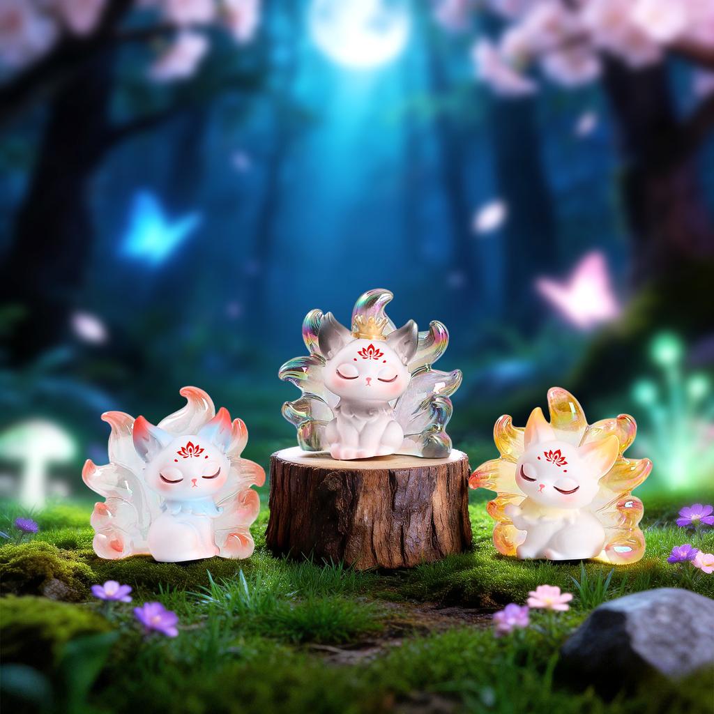 Kunlun Nine-Tailed Fox: 2nd Gen Lighted Resin Figurine - Little Fox Desktop Ornament